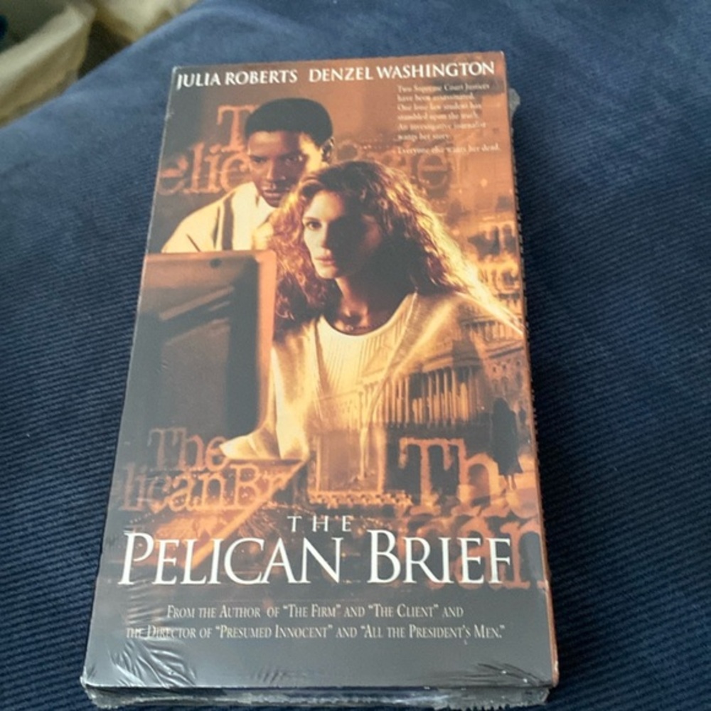 The Pelican Brief VHS tape